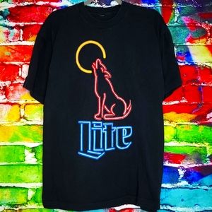 Vintage 90's Mille Lite Wolf Moon Neon Light Tee